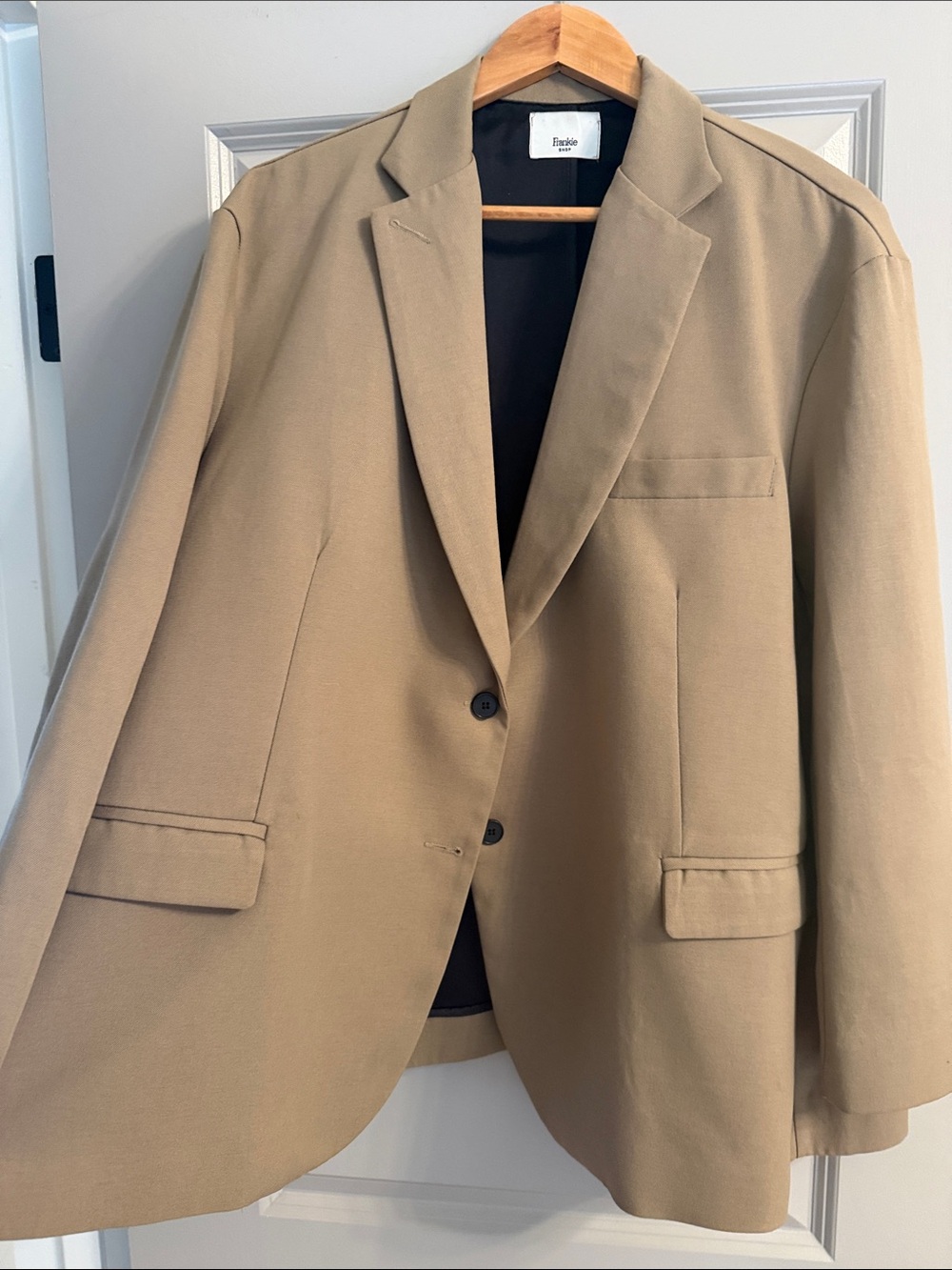 Frankie Shop Taupe Oversized Blazer very chic. Size is OS but fits like a 10/12 - Picture 13 of 15